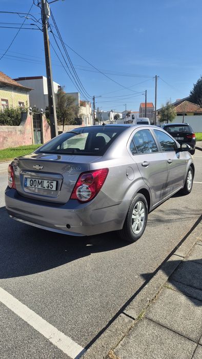 Chevrolet Aveo 1.2 LT (2011)
