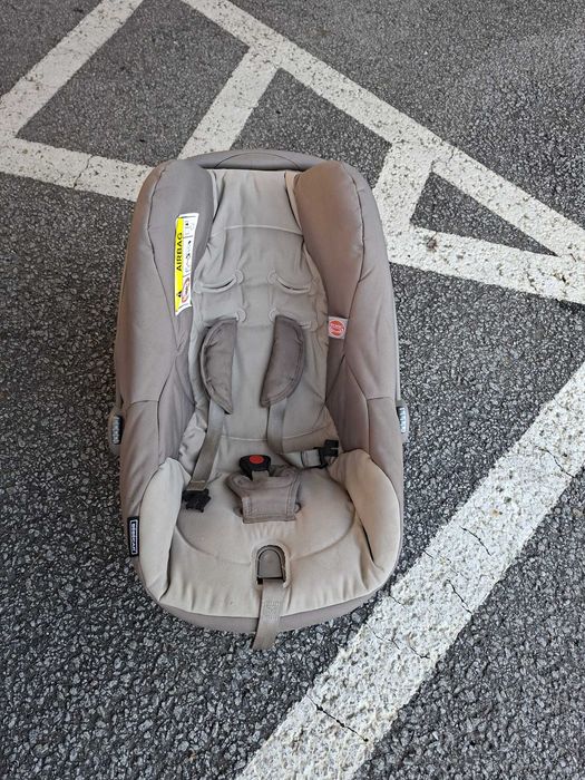 Cadeira Baby Cook Com acessórios
