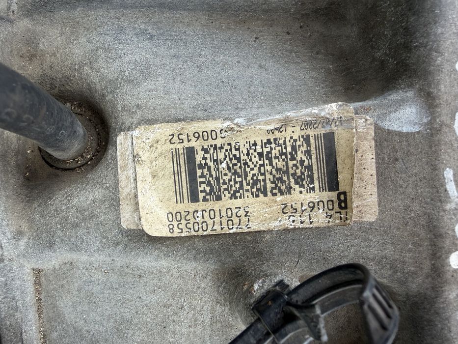 Коробка механіка 2,0 на Nissan Qashqai J 10.