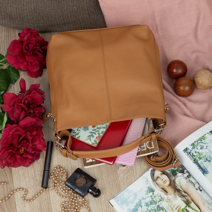 VERA PELLE torebka skórzana elegancka worek z paskiem V566 camel