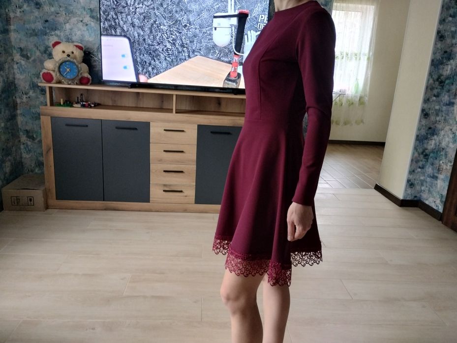 Продам гарну сукню