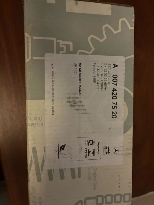Pastilhas de travão originais Mercedes-Benz A 007 420 75 20