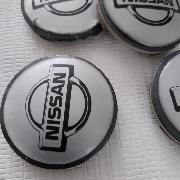 Zaślepki do alufelg Nissan