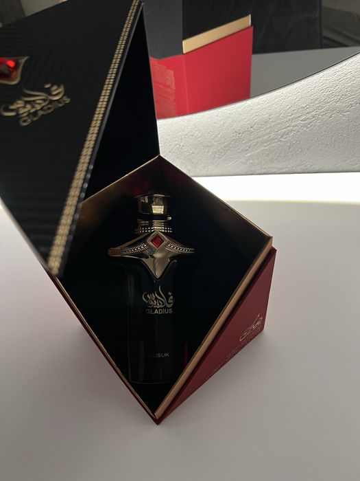 Ekstrakt perfum Nusuk Gladius 100ml