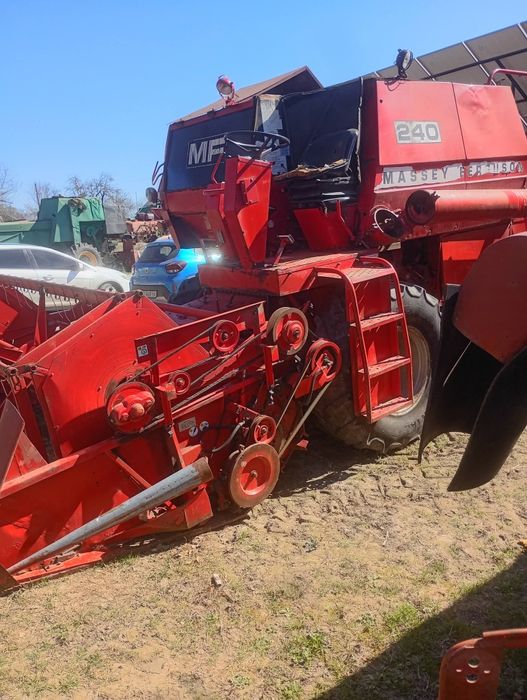 Запчастини на Комбайни Massey Ferguson 206-240