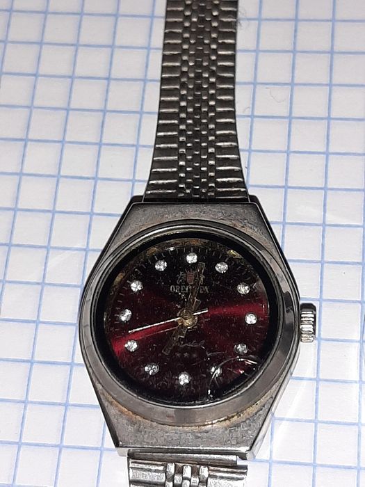Продам часы винтажные старые