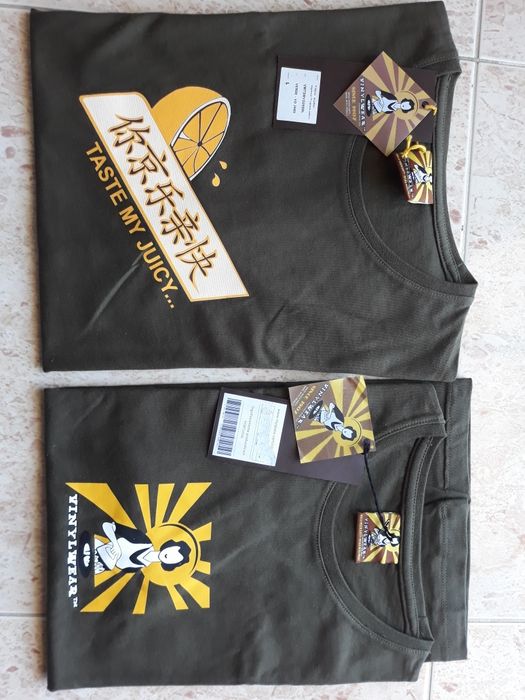 Modelos únicos lote 2tshirt Vinyl Wear T. M