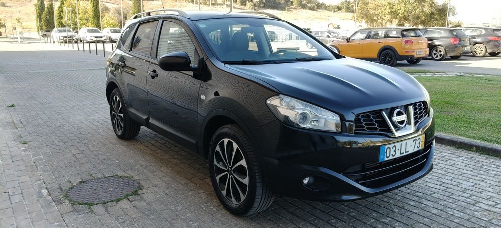 Nissan Qashqai+2 Tekna — photo 2