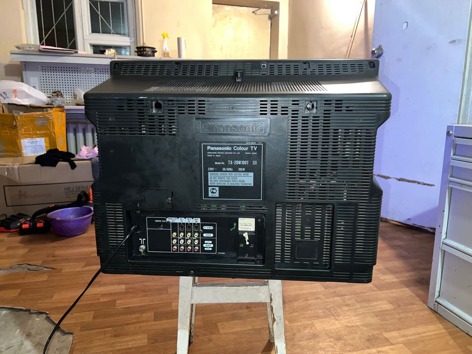 Телевизор Panasonic TX 28W 100T
