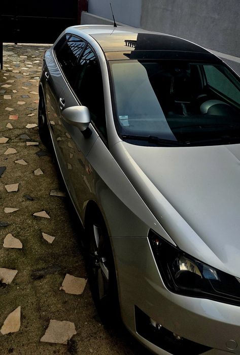 Seat ibiza    FR