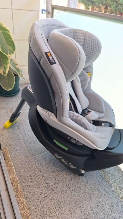 Cadeira-auto BeSafe Izi-Twist i-Size