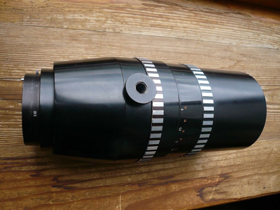 Carl Zeiss Jena Sonnar 300 mm/4.0 під средній формат.