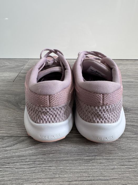 Buty Nike Womens Flex Experience 41