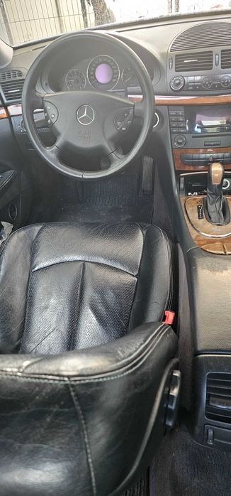 Mercedes E220 Elegance