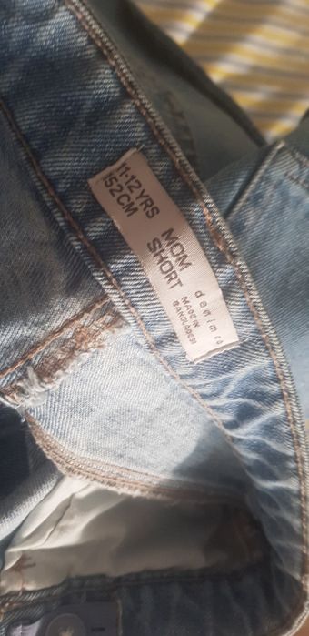 Vendo calções ganga azuis, Primark, 11-12 anos, mom short, como novos