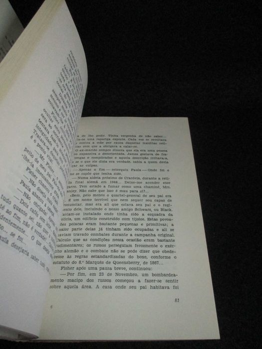 Livro O General Evelyn Anthony
