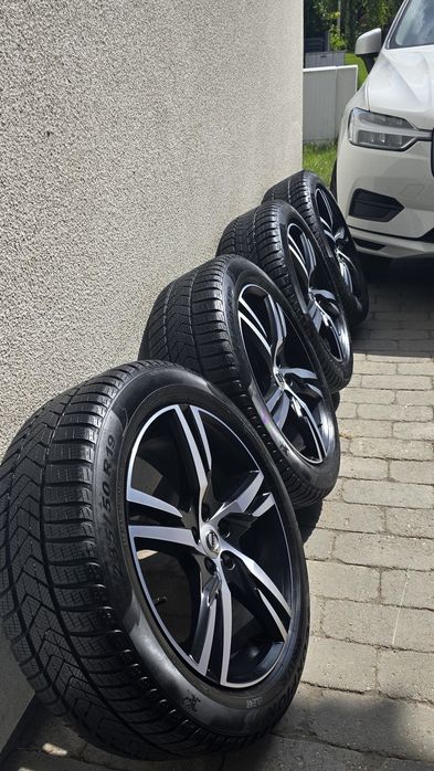 Koła felgi Volvo XC60II 7.5Jx19 rok 2025 super stan