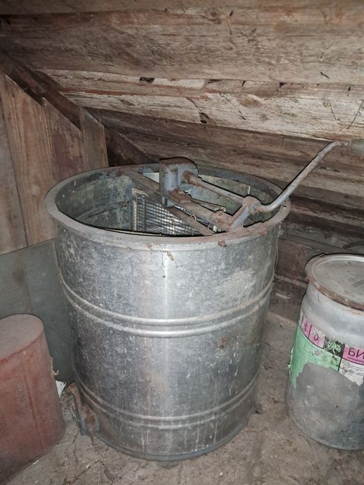 Продам медогонку