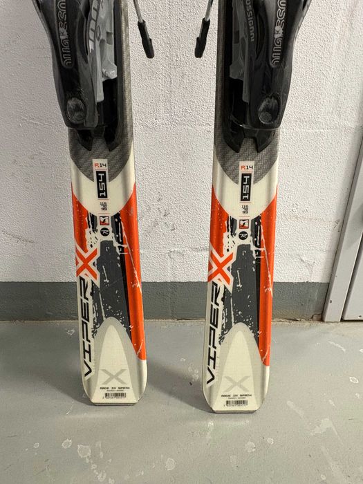 Rossignol Viper X 154 cm – narty carvingowe + wiązania Rossignol (gratis narty dziecięce 120cm Rossignol)
