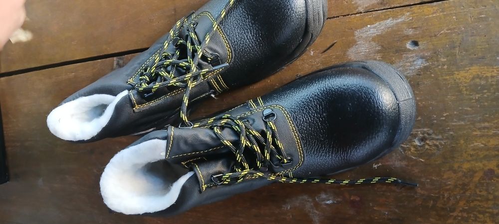 Buty ochronne NOWE REIS