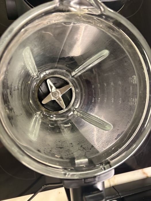 Liquidificadora ufesa nova