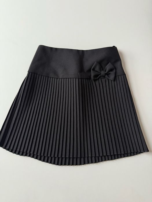 Elegancka plisowana spódniczka czarna 140