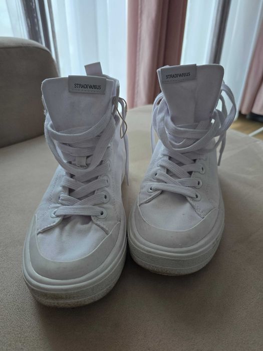 Trampki wysokie białe bawełna Stardivarius sneakers