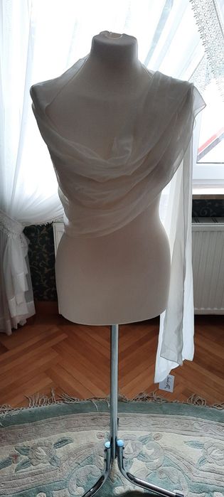 Szal w kolorze ivory