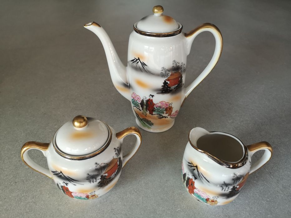 Komplet japońskiej porcelany Kutani