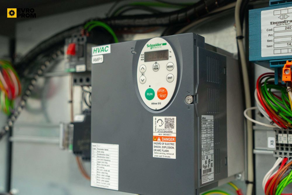 Chiller / Agregat wody lodowej LENNOX GAC185DP1M 187.2 KW.