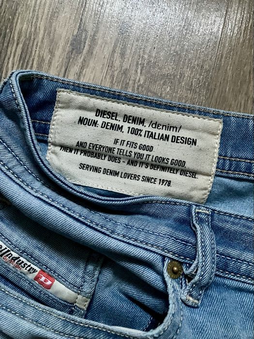 Spodnie jeans Diesel slim skinny W32 L30 jasny niebieski