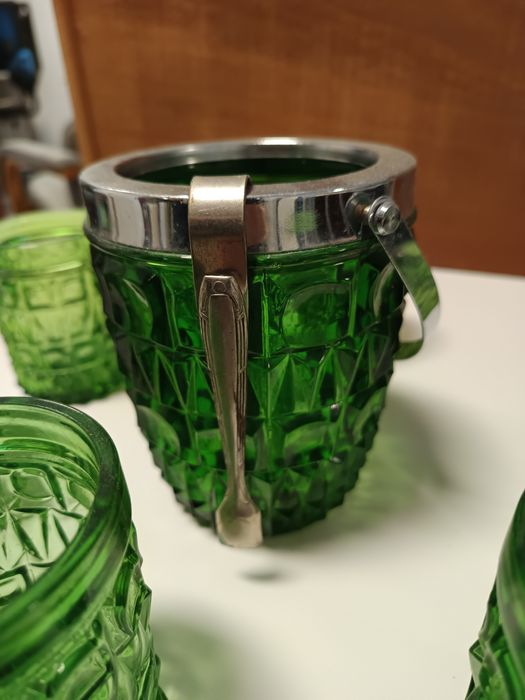 Conjunto Copos Vintage com recipiente para gelo