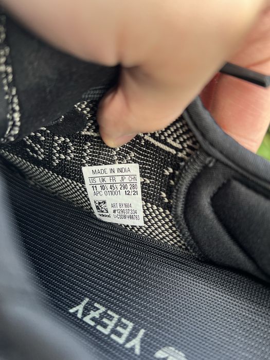 Adidas Yeezy Boost 350 V2 Oreo sneakersy niskie czarne 45 1/3