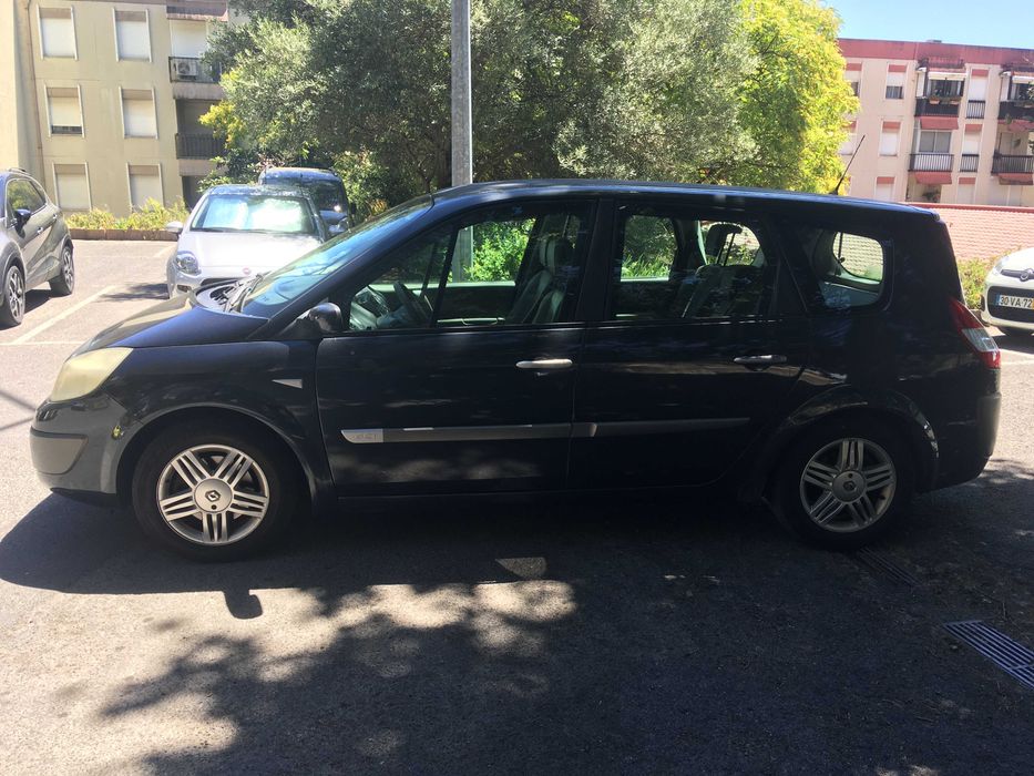 Renault Grand Scenic II 2006 — photo 3