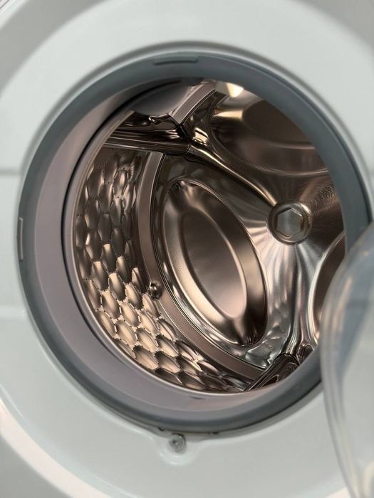 ГАРАНТІЯ Miele WWR 880 WPS: Флагманська пральна машина / Стиральная машина