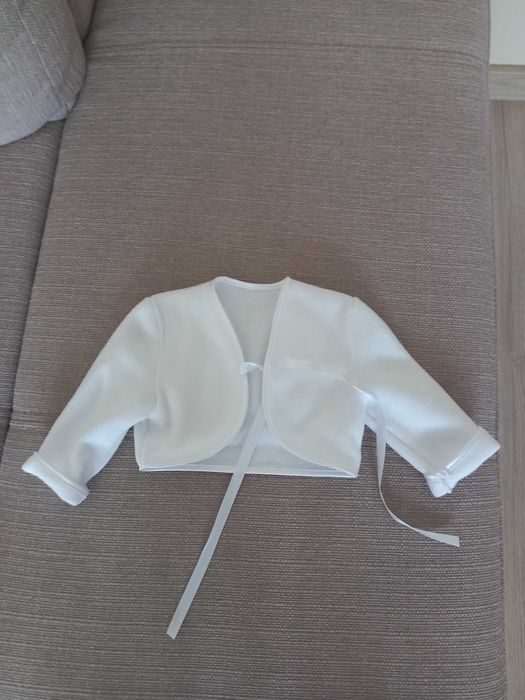 Sprzedam ubranko do chrztu rozmiar 62