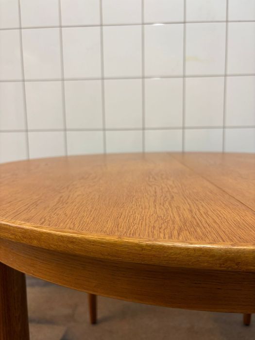 Stół okrągły dębowy rozkładany lata 60 vintage