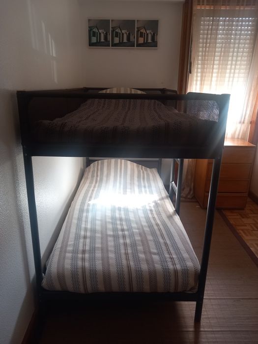 Beliche 90x200 praticamente novo