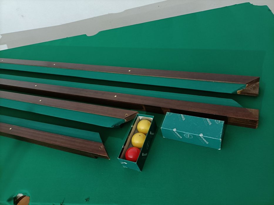 Aro de bilhar para colocar no snooker com bolas