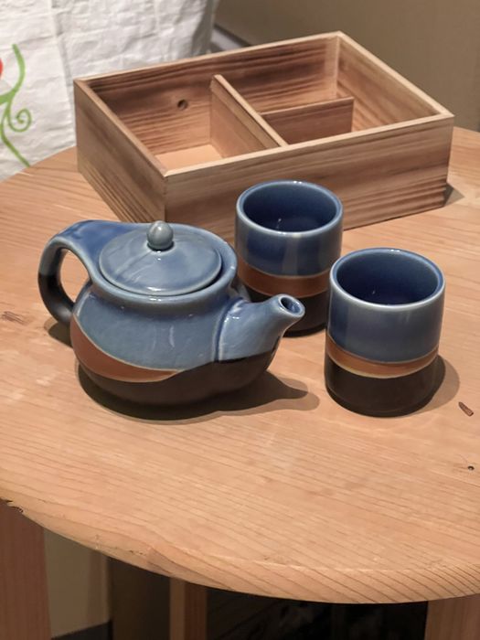 Porcelain Tea Set443784161343590400