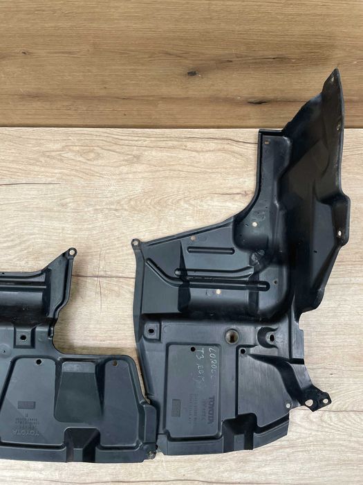 Płyta osłona dolna silnika Toyota Corolla E12 Kombi