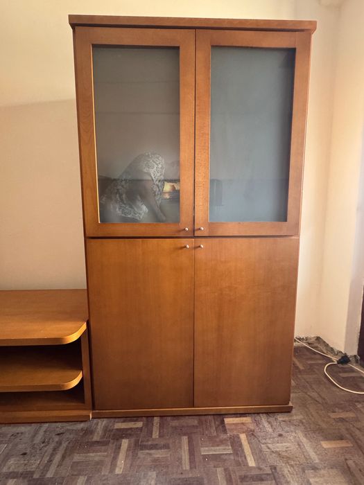 Movel de Sala em Cerejeira em muito bom estado