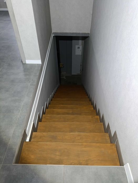 Здам м. Ірпінь вул. Центральна біля переїзду, заг. 120 м2, КОМІСІЯ 25%