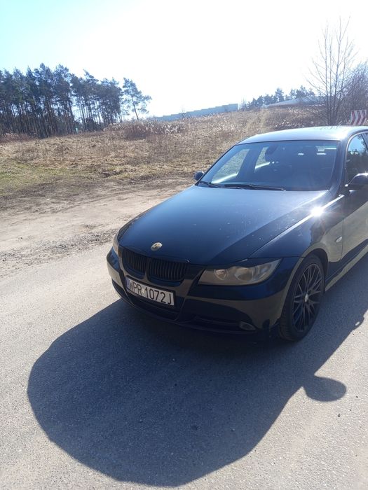 BMW E90 320i 2.0 benzyna