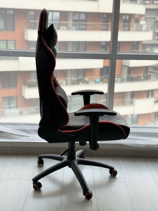 Fotel gamingowy Cougar Armor One