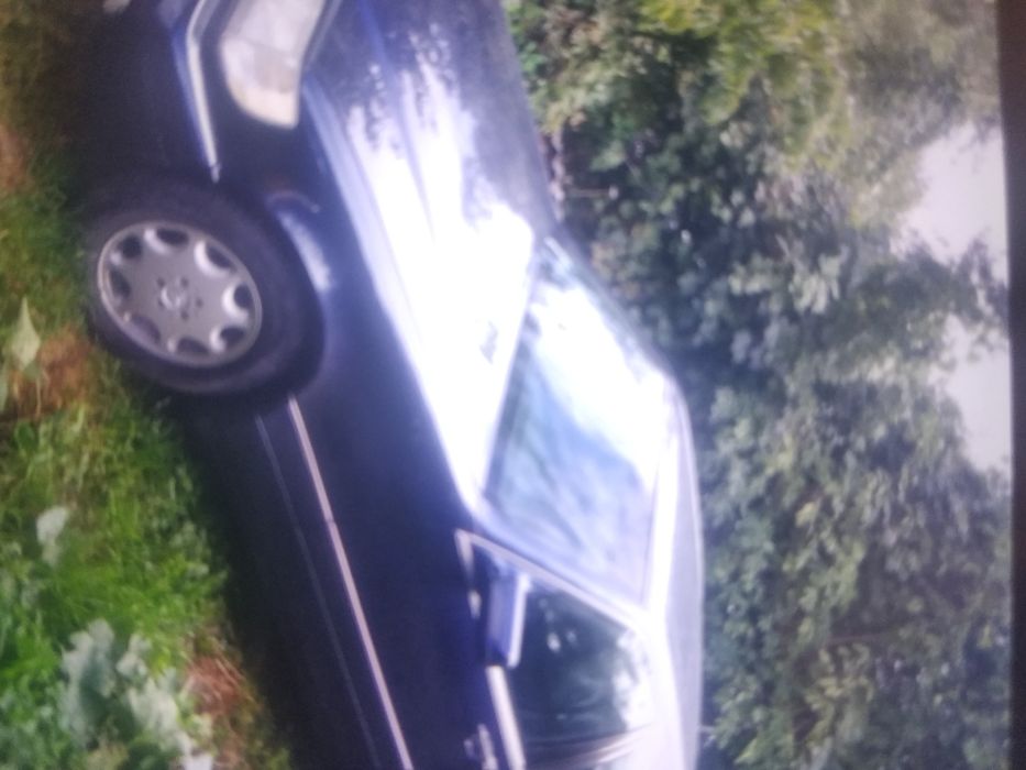 Мерседес W 140 , 1998 року , 4,2 газ / бензин . Можливий обмін .