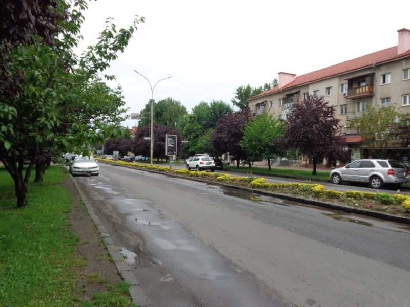 В УжгородІ здам 1к.квартиру напівособнячного типу за 10000грн в тч КП!