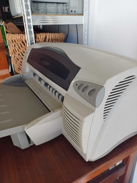 Impressora HP Deskjet 1220C