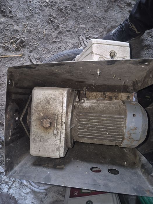 Мясорубка мим 300