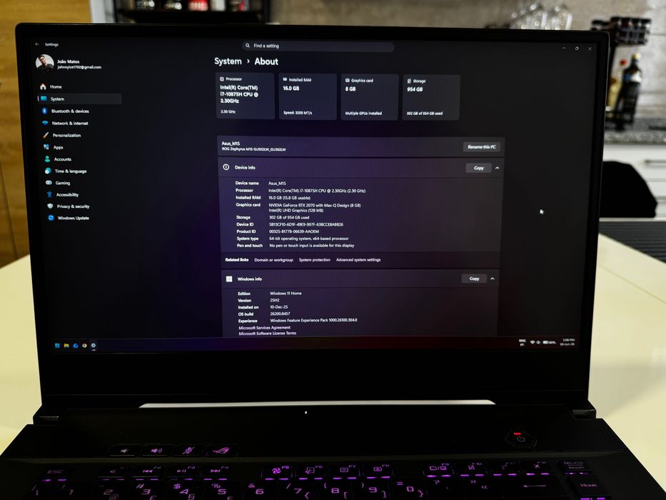 ASUS ROG Zephyrus M15